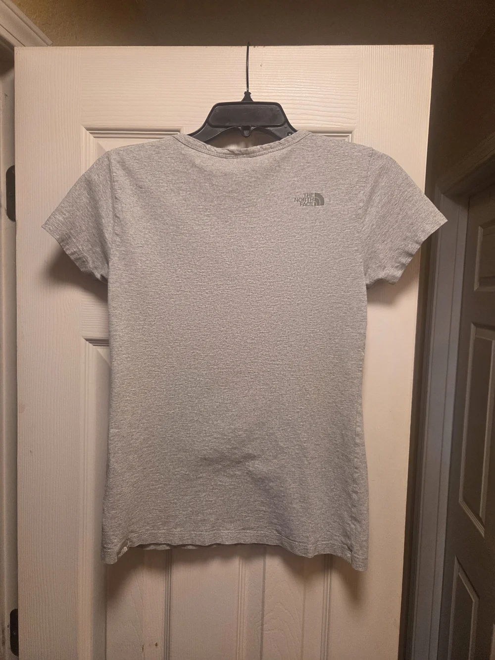 The North Face Light Gray V‑Neck Tee with Small Logo - Picture 4 of 4